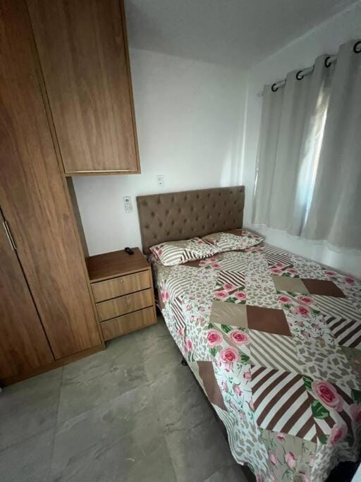 Apto Smart Orla Px Centro de Convenções SSA Quarto e Sala Apartment in Salvador