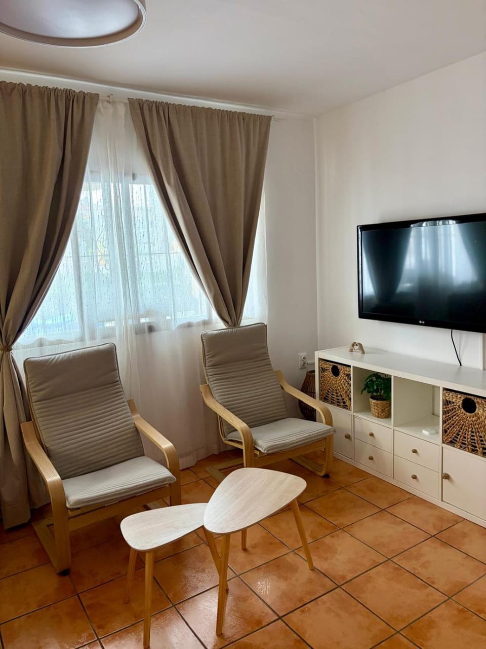Communal lounge/ TV room, Living room