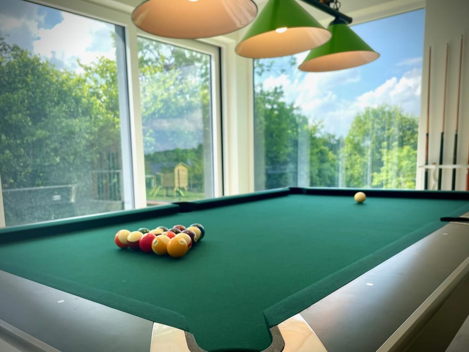 Billiard