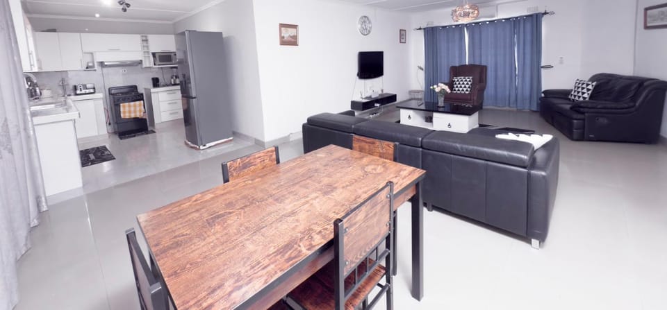 Magodi Place - Serviced & Airconditioned Apartment Apartment in Zimbabwe