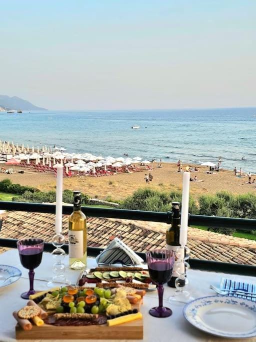 Breeze Beach Apartment Glyfada Apartment in Corfu, Greece