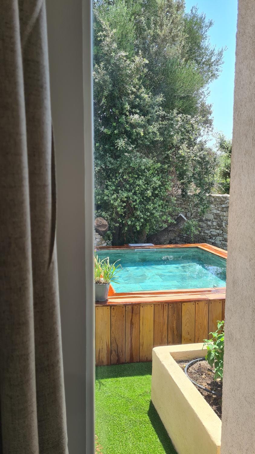 Perla Di Macchia Campground/ 
RV Resort in Bonifacio
