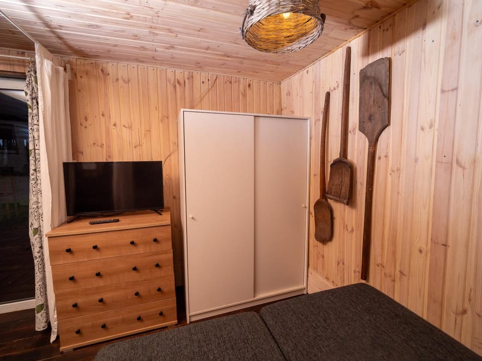 TV and multimedia, wardrobe