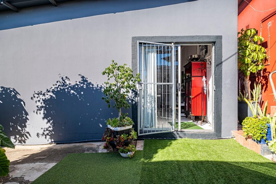Day, Garden