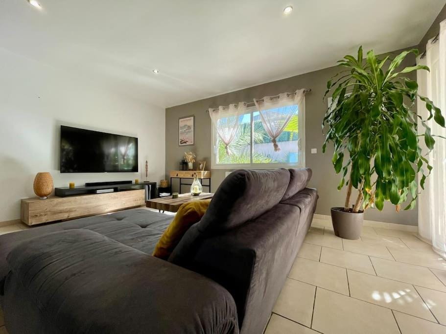Villa des Perdrix - Piscine et Clim - 120m2 Villa in Occitanie