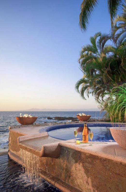 Beachfront Sagitario Villa in Puerto Vallarta! Villa in Puerto Vallarta