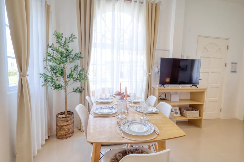 3BR Guesthouse near Panglao - Near Pool - Bohol Tours - Fast WiFi Villa in Central Visayas