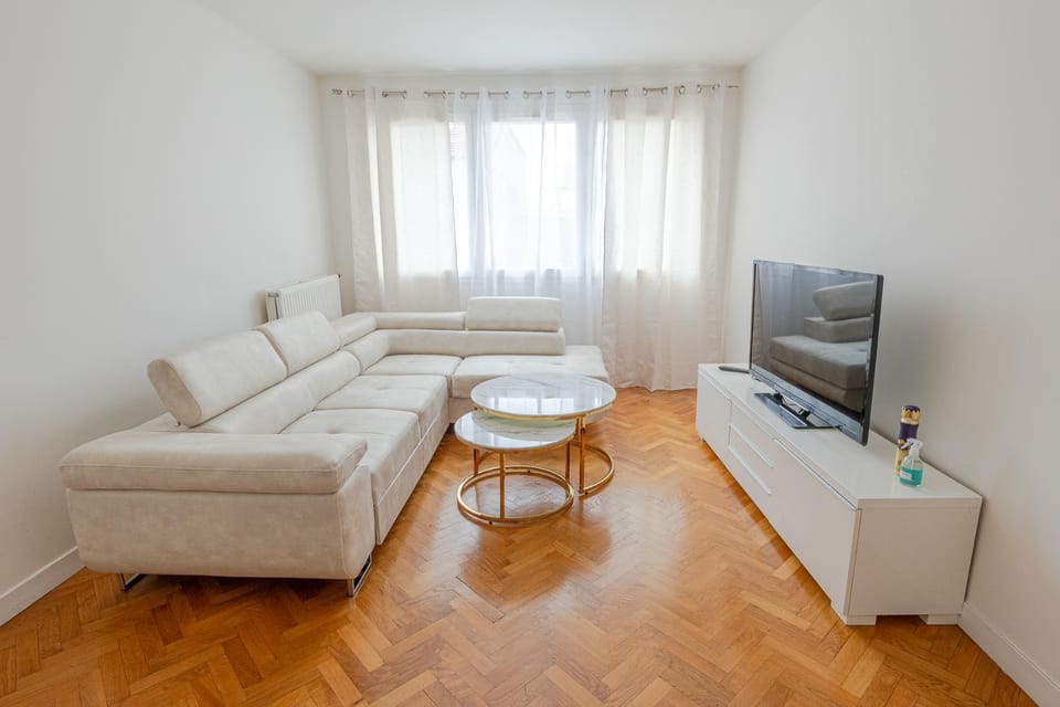 Luxueux Havre de Paix Apartment in Île-de-France