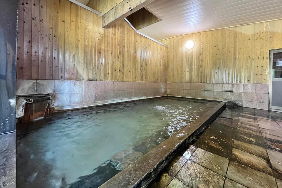Hot Spring Bath, Public Bath