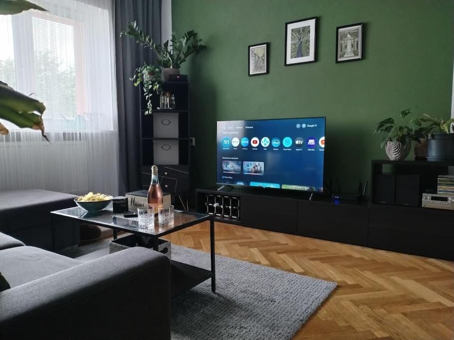 Nice HOME Apartment in Brno