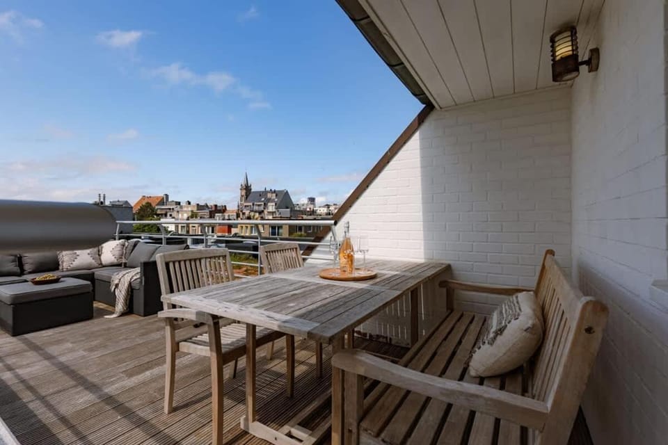 Casiola - Cozy seaside apartment with sunny terrace Apartment in Bruges
