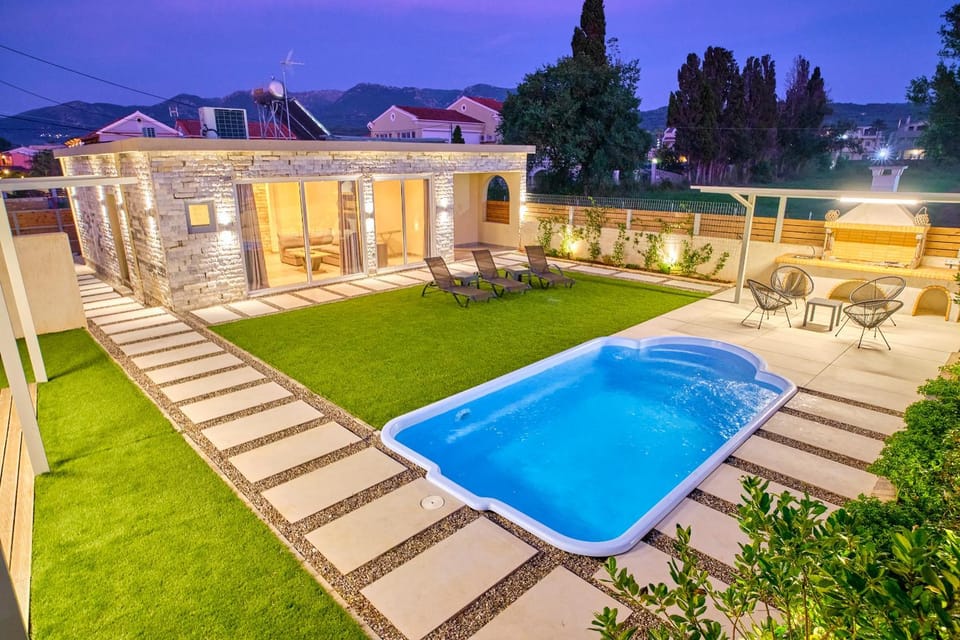 Property building, Patio, Night, Garden view, Swimming pool, sunbed