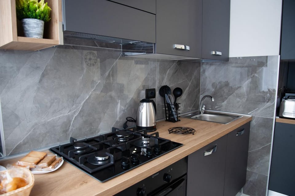 Food close-up, Food close-up, Kitchen or kitchenette, Food, Food, dishwasher, stove, stove, toaster, toaster, kitchen, kitchen