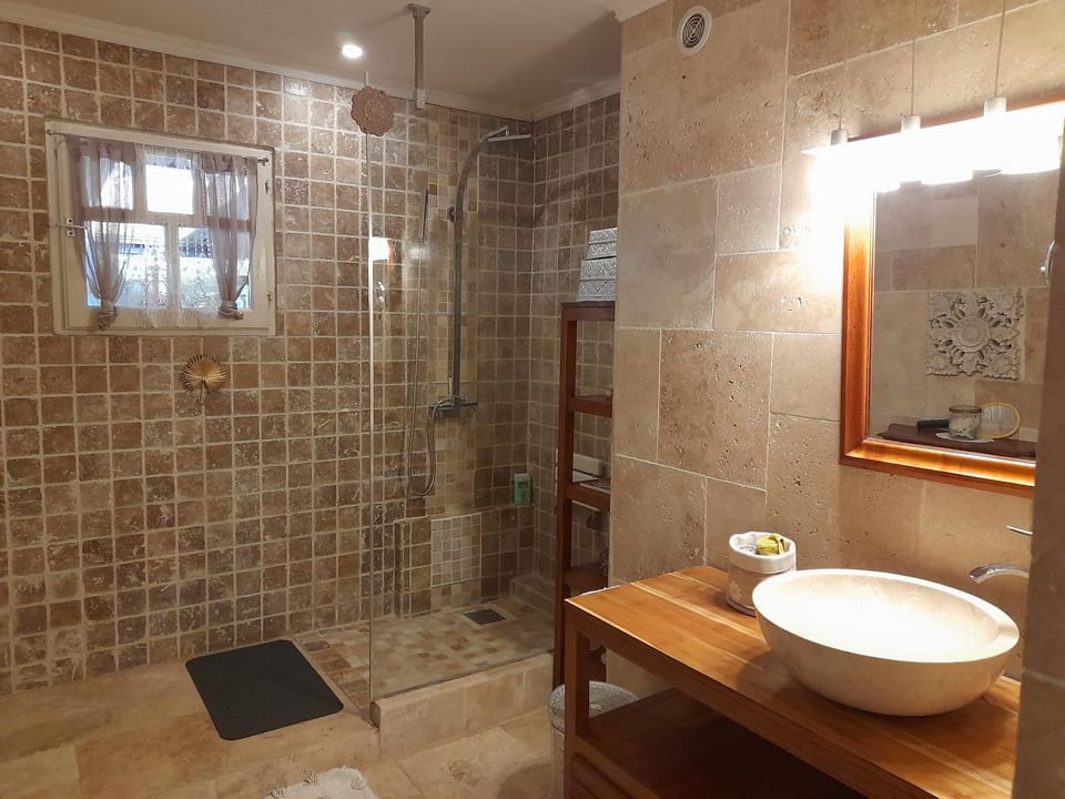 Le Val Rambaud Bed and Breakfast in Réunion