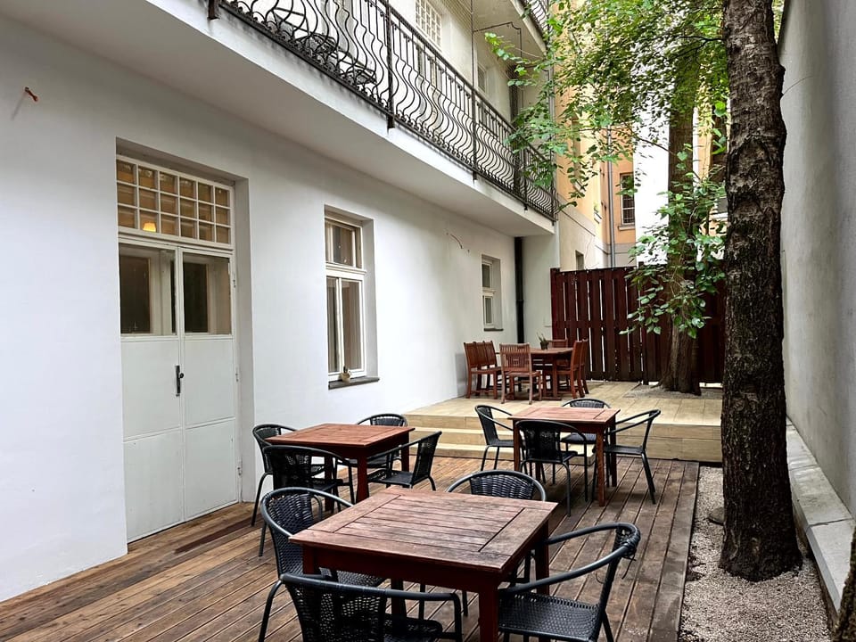 Patio, Day, Balcony/Terrace