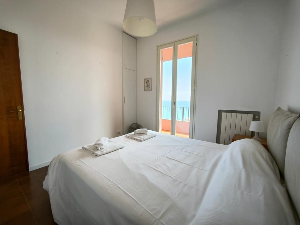 Panorama - By Ligooria Apartment in Pietra Ligure