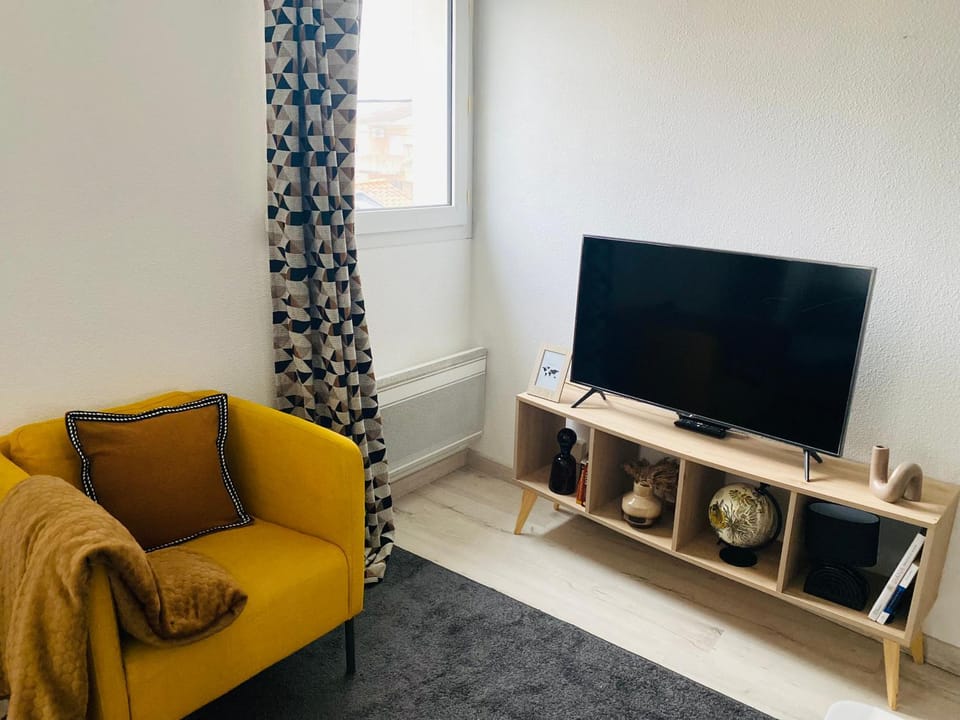 Superbe studio proche hôpital et centre ville Apartment in Bordeaux