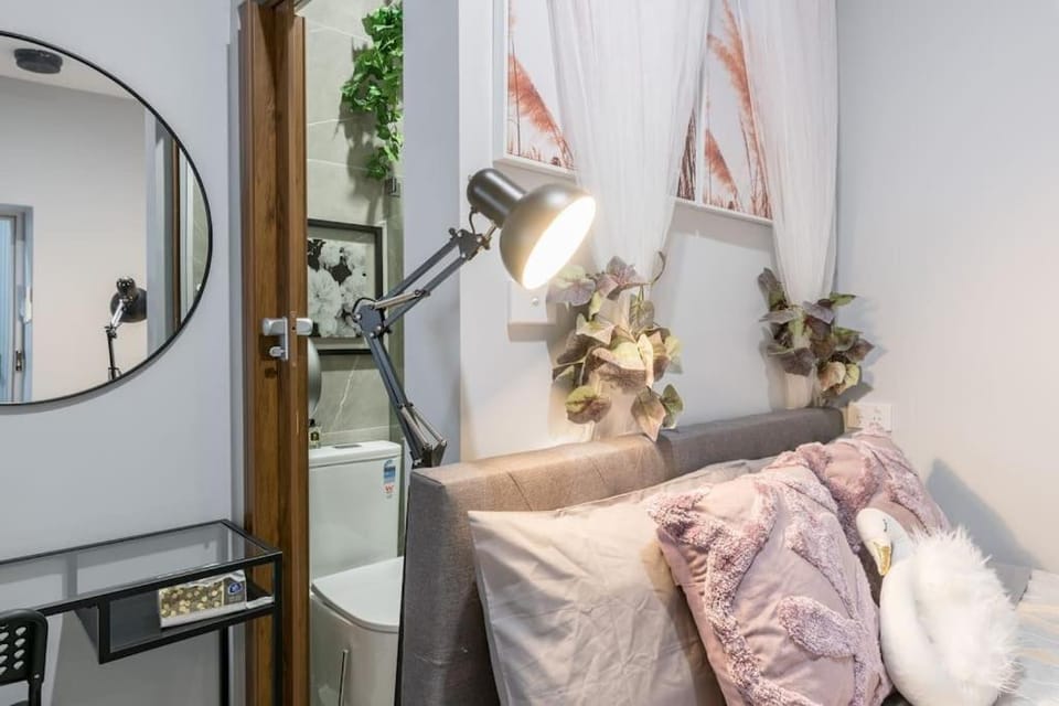 Prime Double Studio Room - AC - Next to Central Bed and Breakfast in Surry Hills