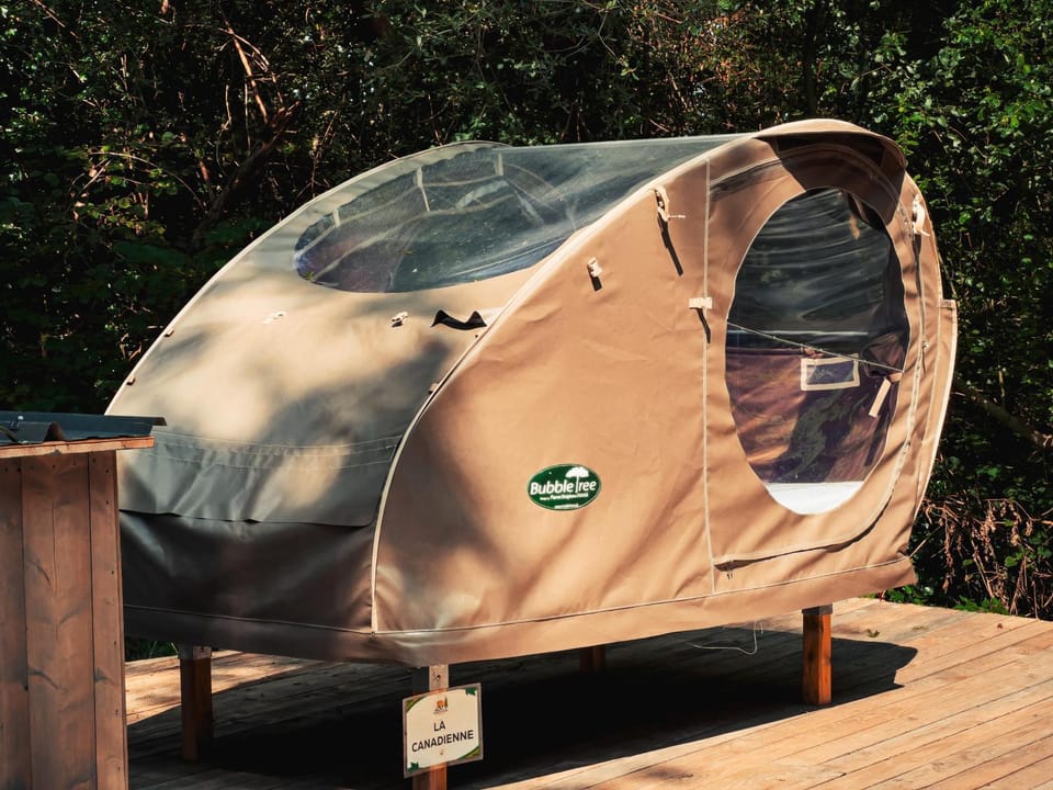 Les Bulles de la Maison du Rocher Luxury tent in Île-de-France