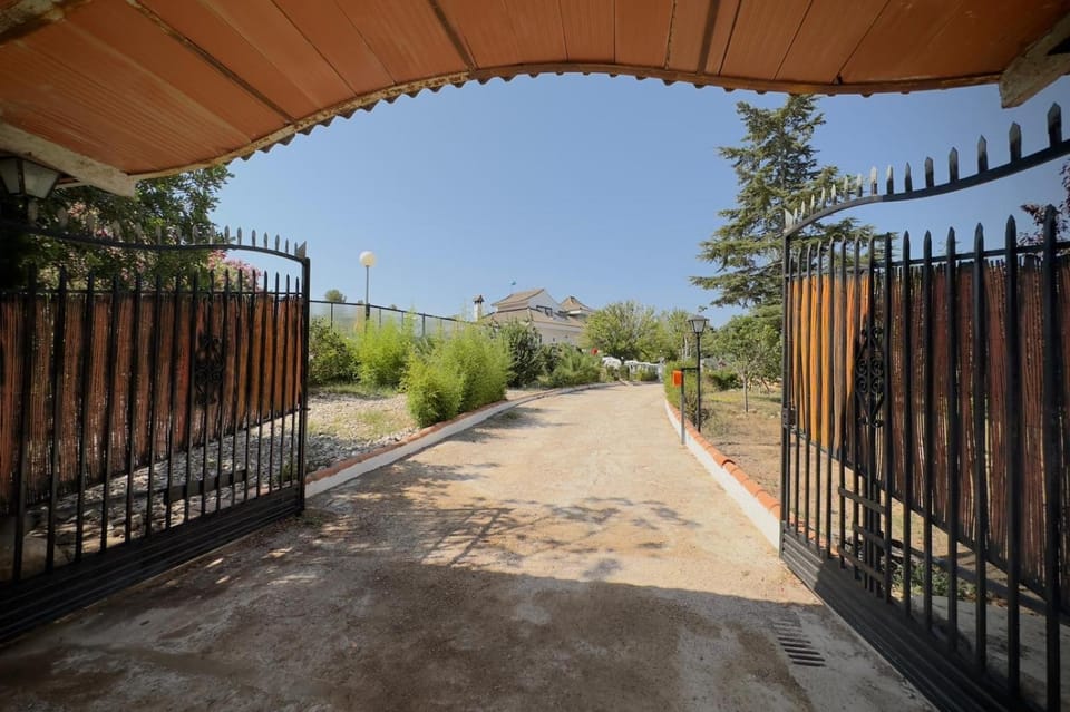 El Refujio maison independante avec vraie piscine privée au sel chauffee pas de chlore House in Valencian Community