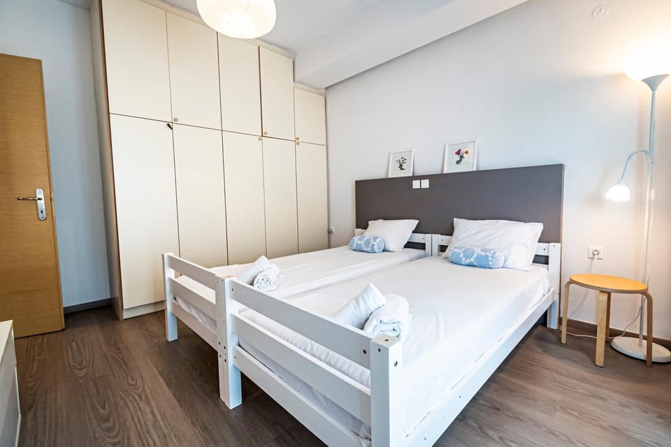 Bed, Photo of the whole room, Bedroom, towels, wardrobe