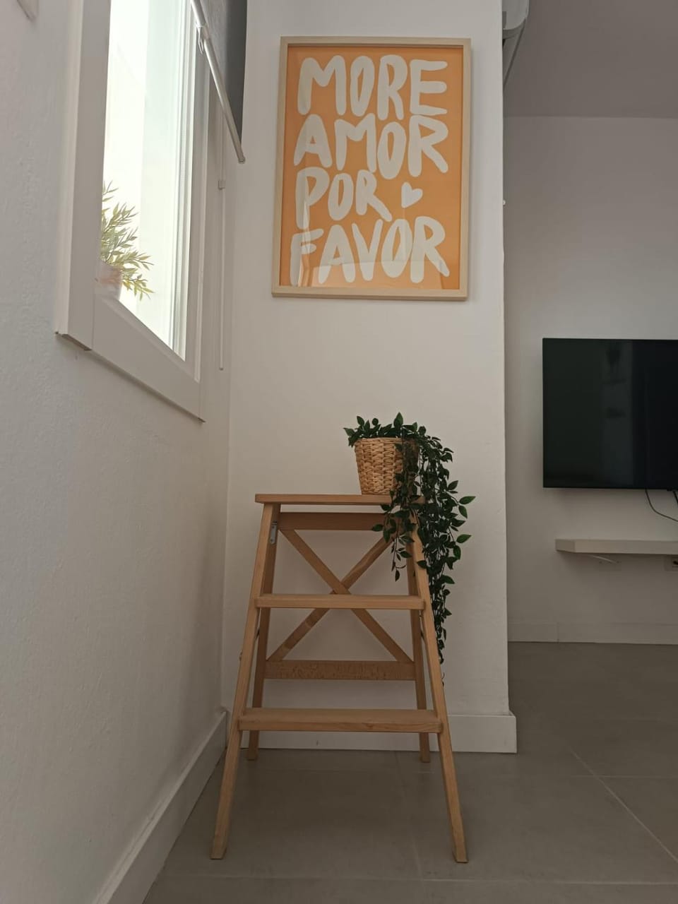 TV and multimedia, Coffee/tea facilities, Kitchen or kitchenette, Living room, Seating area, Dining area, dishwasher, microwave, oven, stove, kitchen, air conditioner
