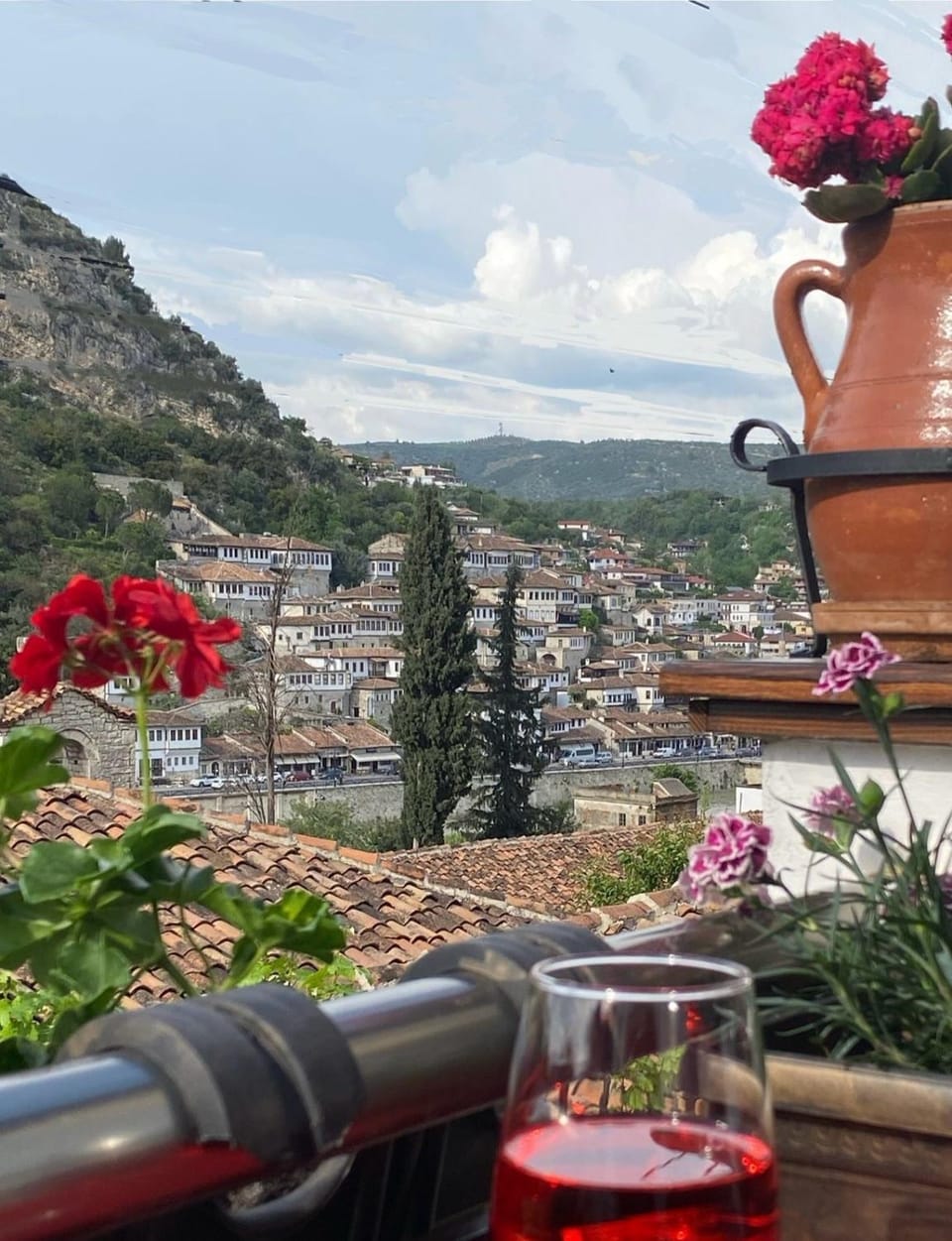 Day, View (from property/room), Balcony/Terrace, City view, Mountain view