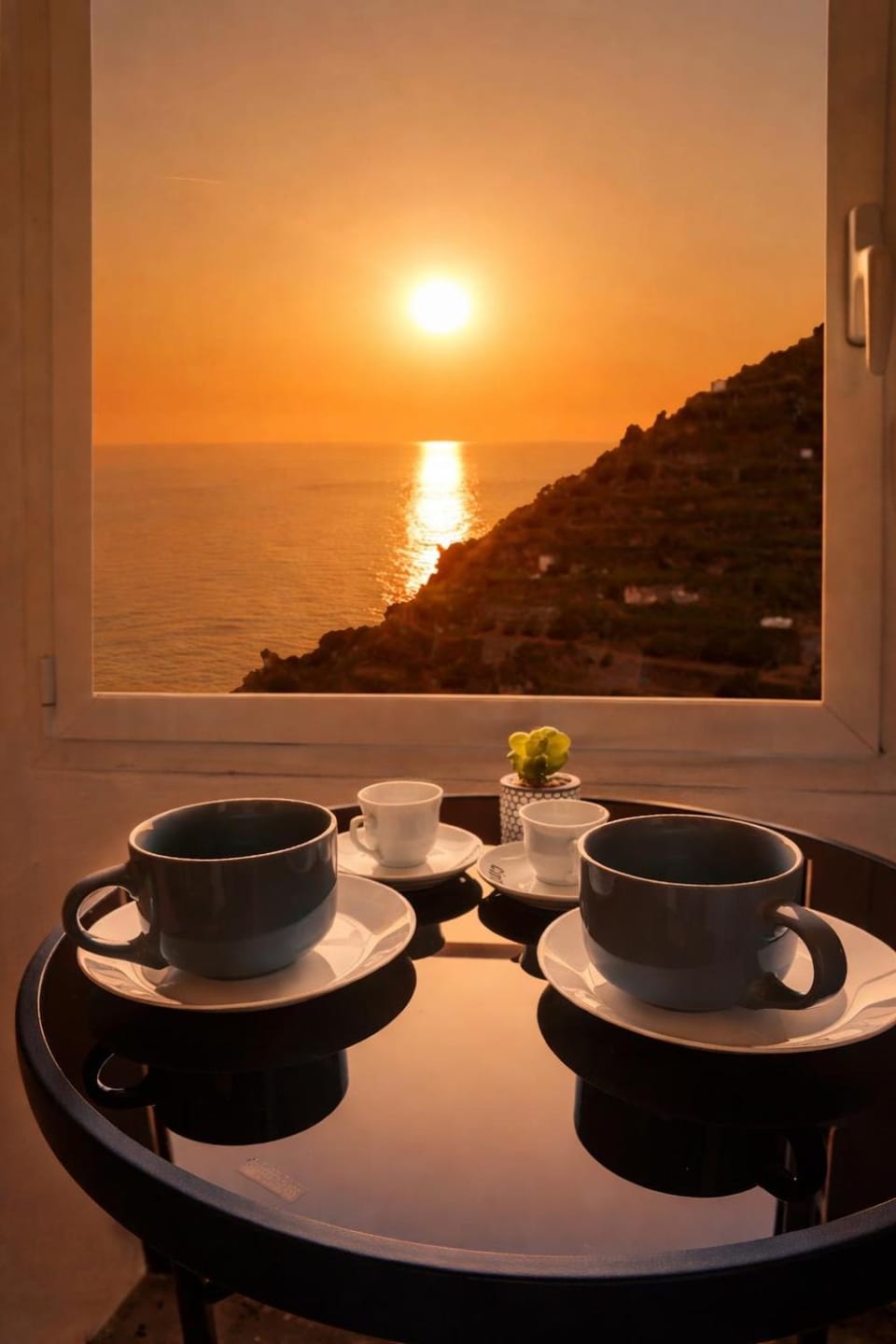 Cinque Terre, Sea View Home Apartment in Manarola
