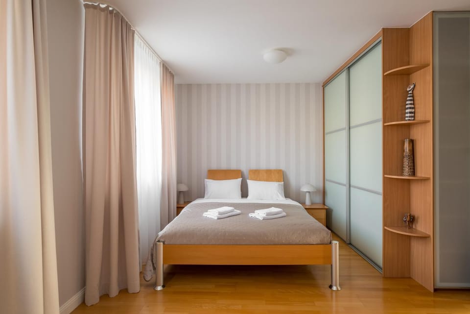 Bed, Photo of the whole room, Bedroom, towels, wardrobe