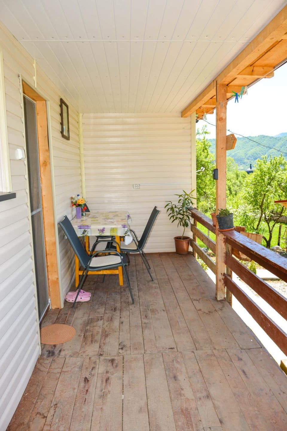 Patio, Spring, Natural landscape, Balcony/Terrace, Seating area, Dining area, Mountain view, Mountain view, sunbed