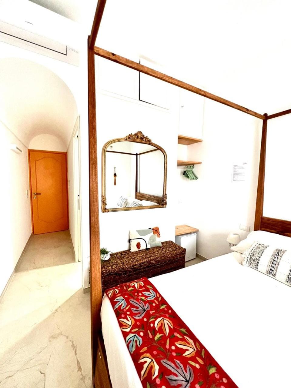 Bed, Bedroom, wardrobe