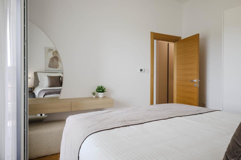 Bed, Bedroom, wardrobe