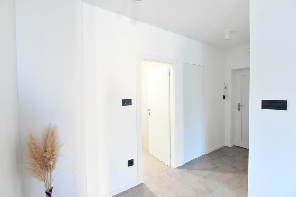 Bathroom, Living room, Bedroom, wardrobe