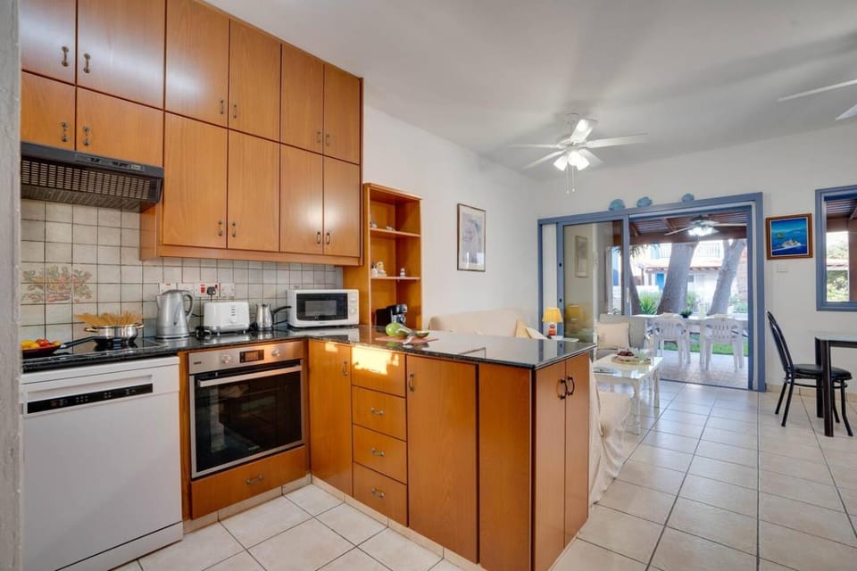 Living room, kitchen