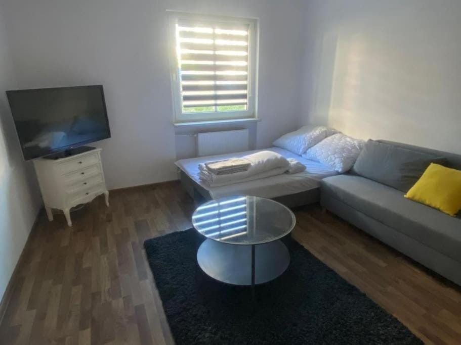 Pod Wieżą Twój przystanek u stóp Wzgórza Gedymina Apartment in Lower Silesian Voivodeship