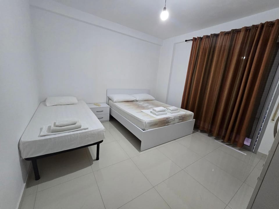 Ela apartament Apartment in Vlorë
