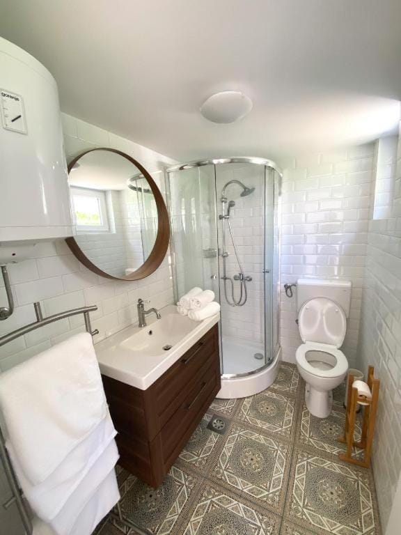 Shower, Bathroom, towels