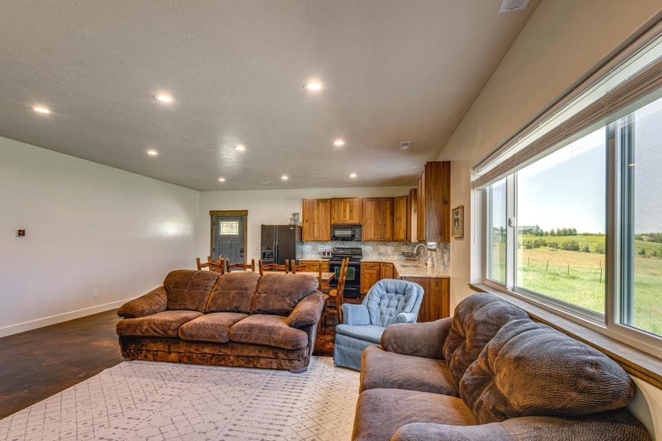 5 Mi to Devil Creek Reservoir: Idaho Farmhouse! House in Idaho