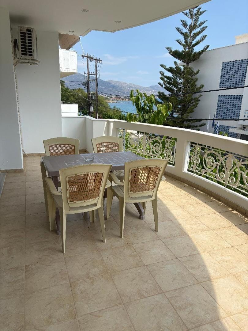 View (from property/room), Balcony/Terrace