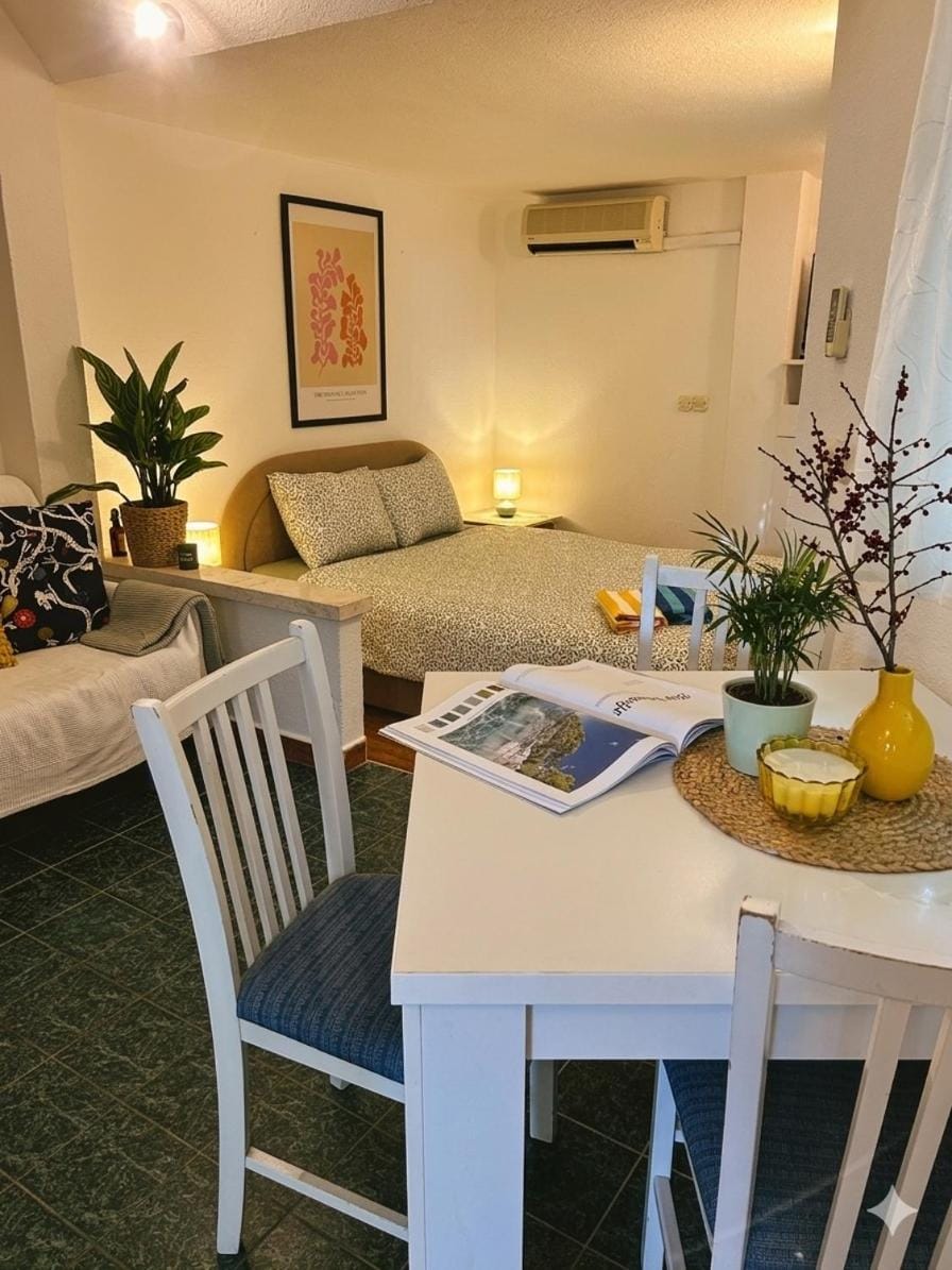 Apartment Garden Apartment in Makarska