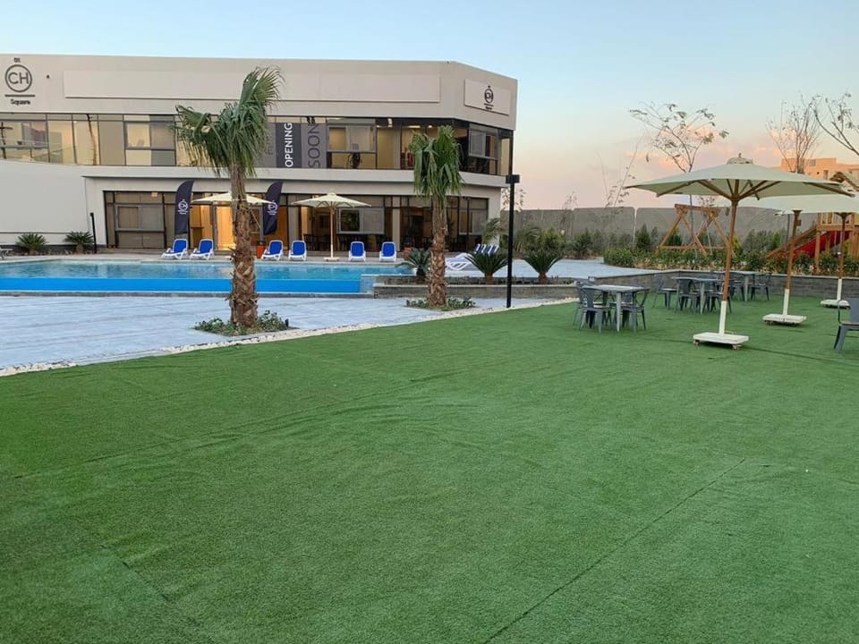 The square compound Apartment in New Cairo City