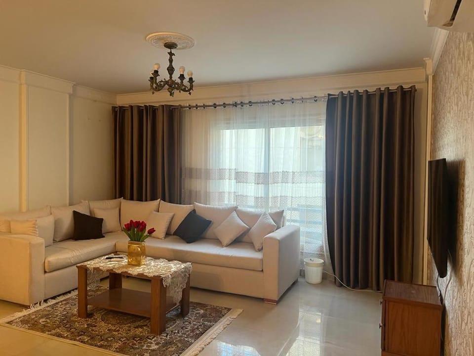 The square compound Apartment in New Cairo City