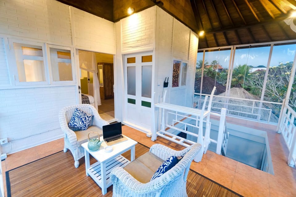 View (from property/room), Balcony/Terrace, Seating area
