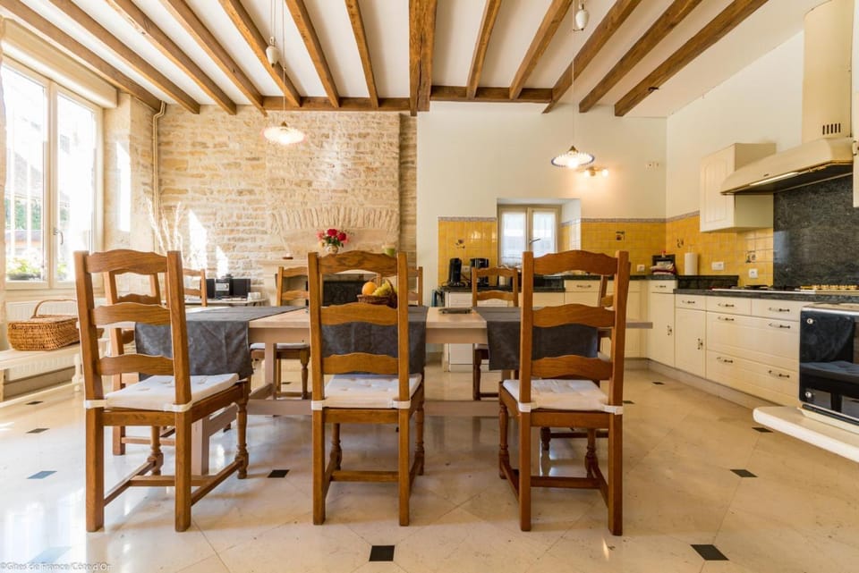 Le Moulin sur la Seine House in Bourgogne-Franche-Comté