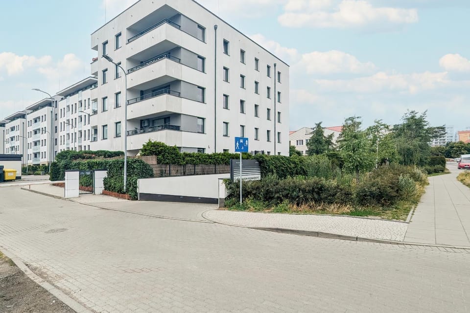 Property building, Off site