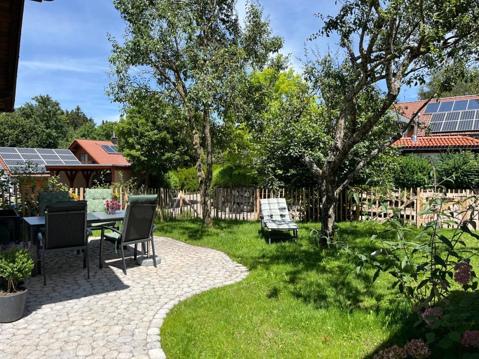 Garden, Garden