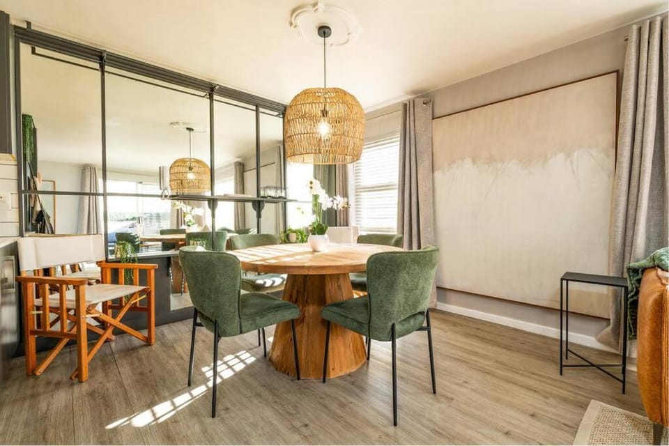 Luxury Green Point Apartment Apartment in Cape Town