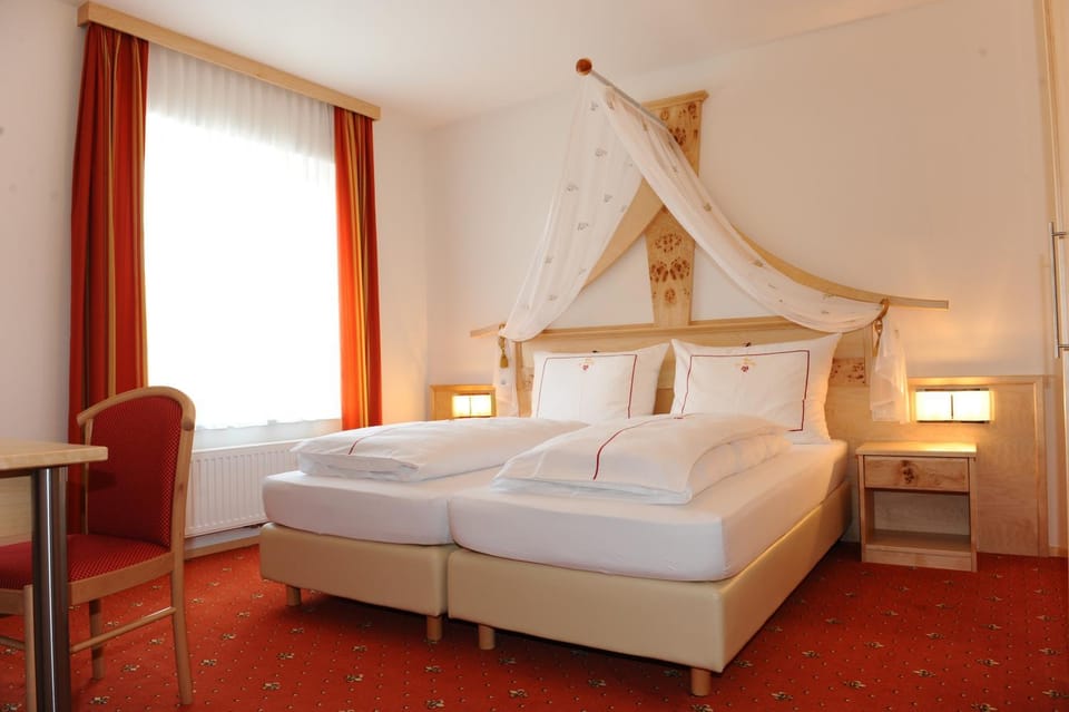 Hotel-Gasthof-Fleischerei - Zur alten Post Hotel in Styria