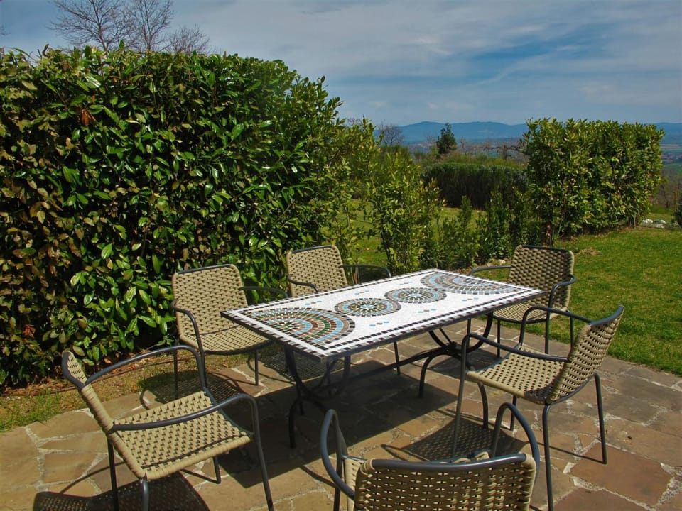 Holiday Home Villa Falco by Interhome House in Tuscany