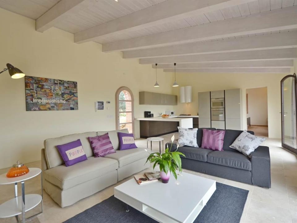 Holiday Home Villa Rosmarino by Interhome House in Tuscany